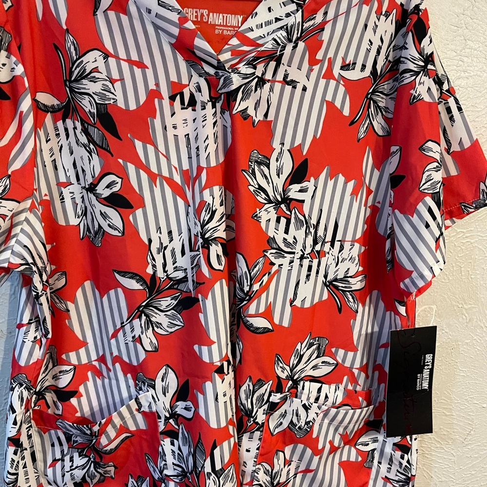 Grey's Anatomy Red, White & Black Floral V-Neck Scrub Top